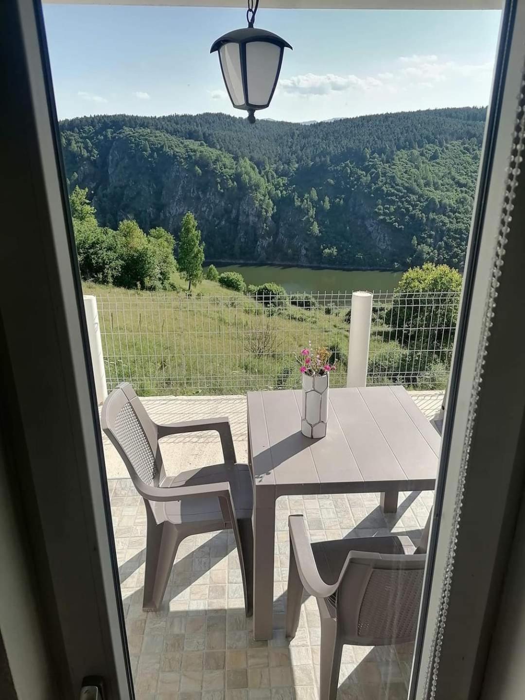 Apartments Stari Jasen Uvac Сеница Экстерьер фото